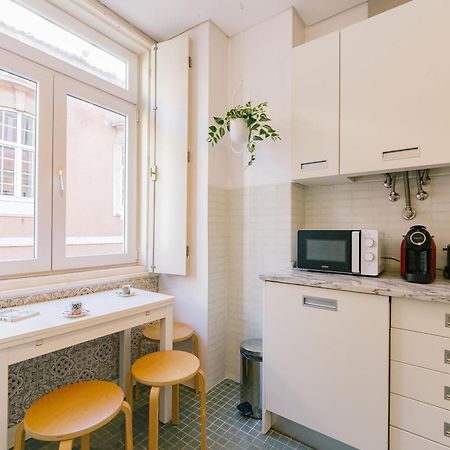 Chiado 2 Bedroom Elegant Apartment Lisboa Kültér fotó